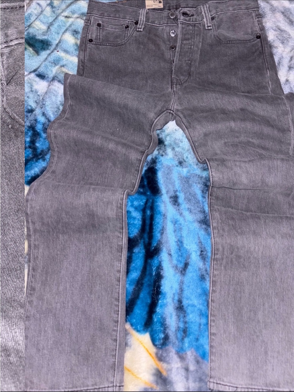 Levi's Gray Straight Leg Jeans – Neutral Tonal Denim